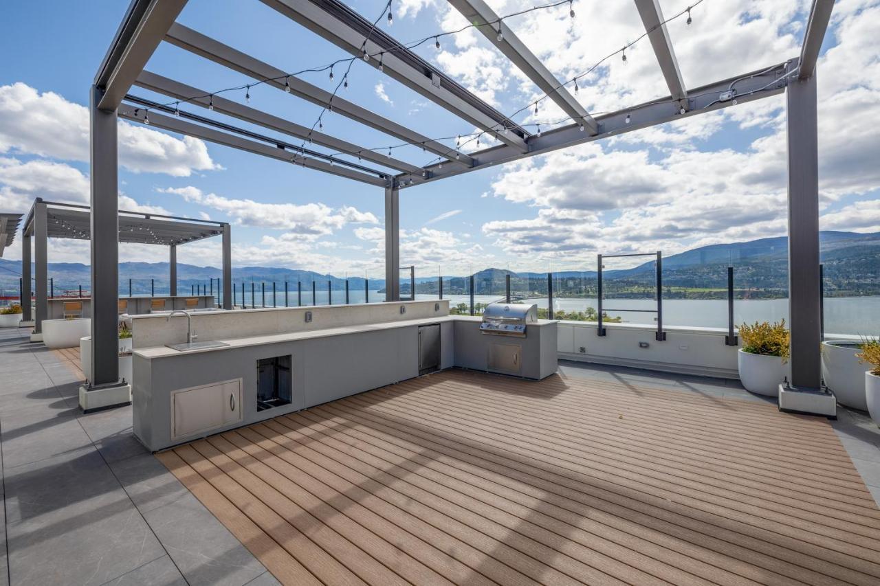 Brand New Luxury Downtown Near The Beach #15 Kelowna Eksteriør billede