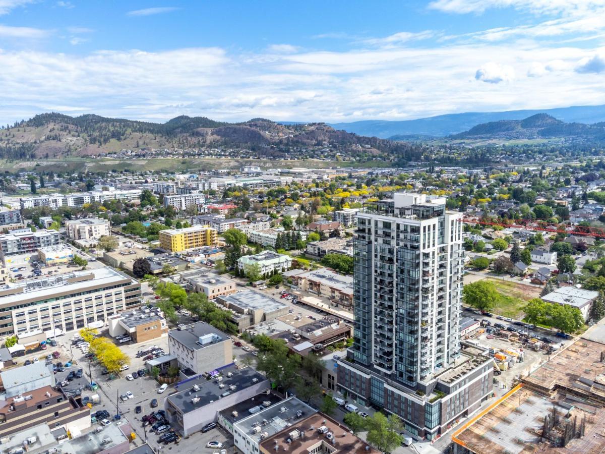 Brand New Luxury Downtown Near The Beach #15 Kelowna Eksteriør billede